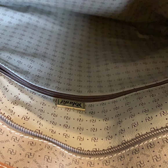 Vintage Cowhide leather bag( Luca style for less) - Picture 5 of 10